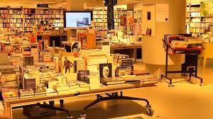 De Magie van de Lokale Boekwinkel: Ontdek Literair Avontuur Om De Hoek